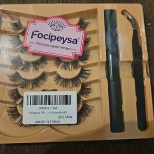 Brand new eyelash set